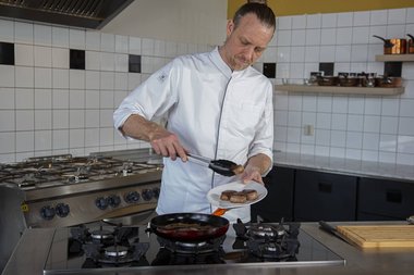 Take the veal out of the pan